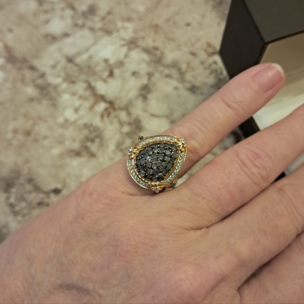 Narsipatnam Alexandrite and White Zircon Vintage Style Cluster Ring - Picture 4 of 7